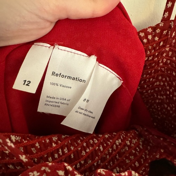 Reformation - Maxwell Red Floral Jumpsuit - Size 12 - Picture 8 of 8